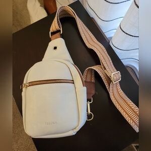 Small crossbody